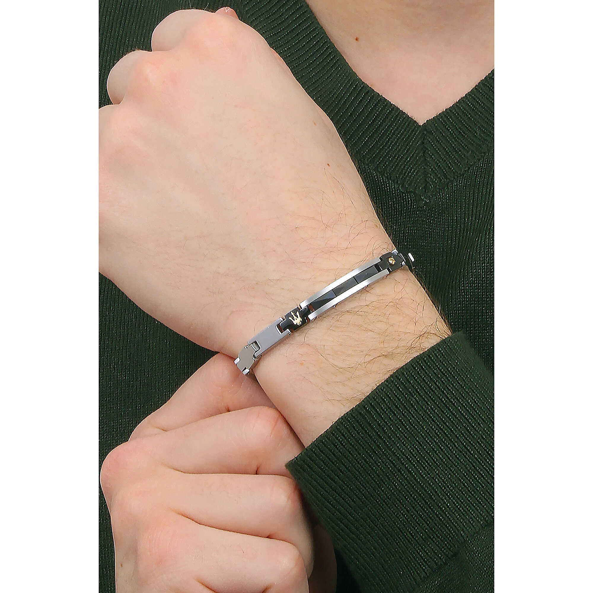 Bracciale uomo in acciaio Maserati -  JM224ATZ38